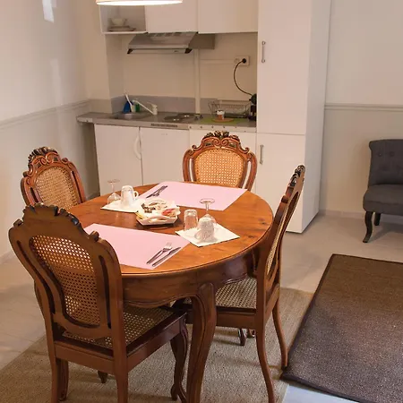 Saint Georges Apartahotel 4*