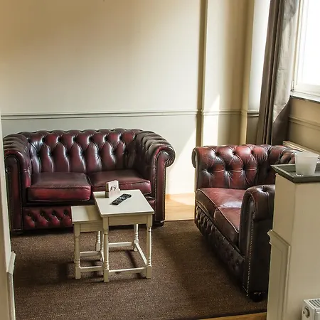 Saint Georges 아파트호텔 몽스