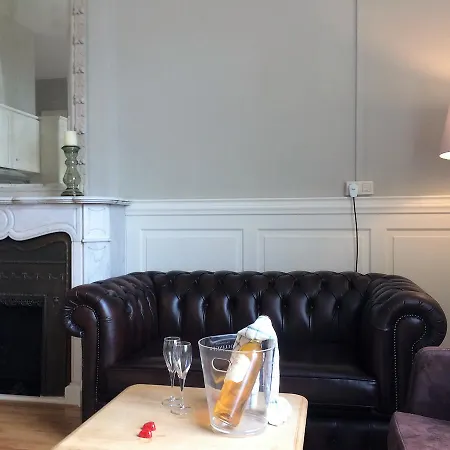 Saint Georges 아파트호텔 몽스